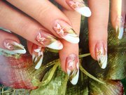 Наращивание ногтей гелем, художественная роспись ногтей, маникюр