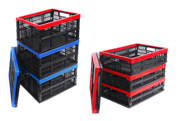 Пластмассовые складные ящики для пищевых продуктов разных размеров.