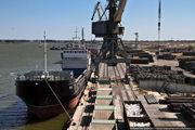 Цемент М 400 россыпь биг-бэг в портах  Мариуполь Бердянск.
